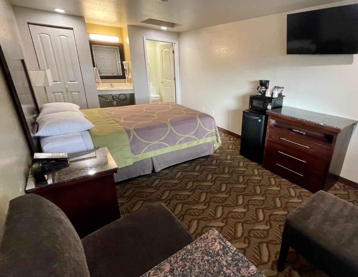 Budget Lodge Eugene - Airport Esterno foto