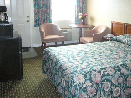 Budget Lodge Eugene - Airport Esterno foto