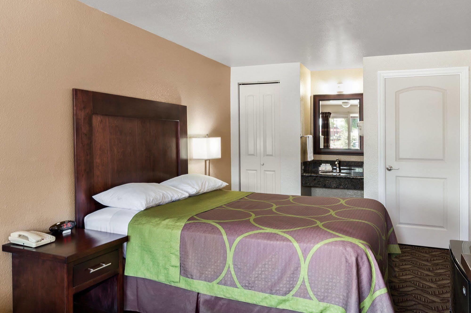Budget Lodge Eugene - Airport Esterno foto